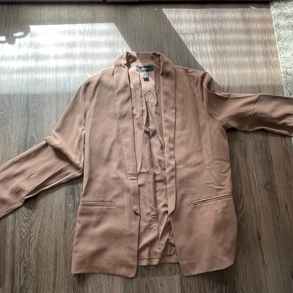 Forever 21 Light Brown Balzer - Picture 1 of 2